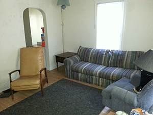 2nd image of 601 Denner St