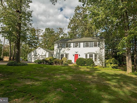 2nd image of 2884 Wynnewood Dr
