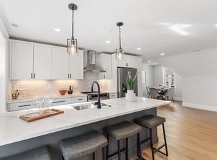 227 Highland Ave #3, Somerville, MA 02144