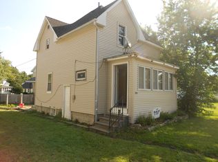 2115 Lafayette St, Waterloo, IA 50703