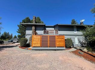 20390 Fairway Dr UNIT 8, Bend, OR 97702