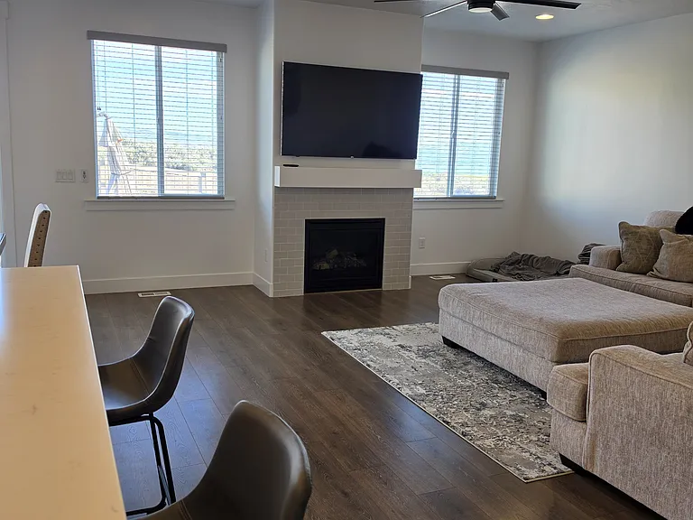 332 W Rocky Creek Way — Photo 7