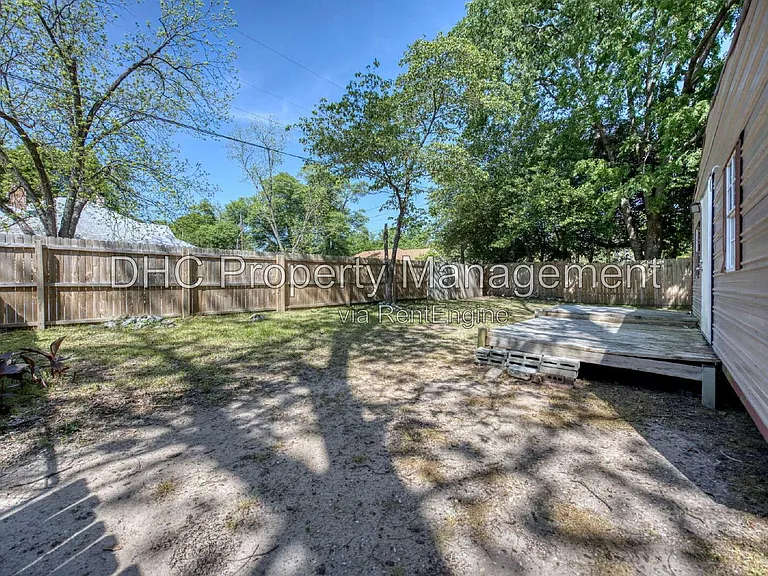 3120 Pierpont Ave — Photo 25