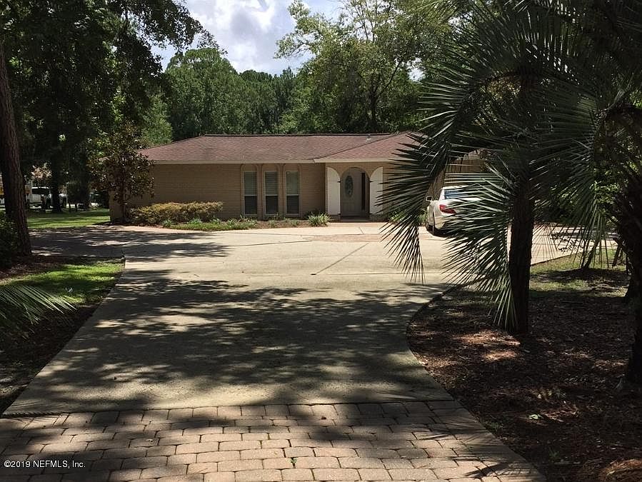 1st image of 2940 Claire Ln