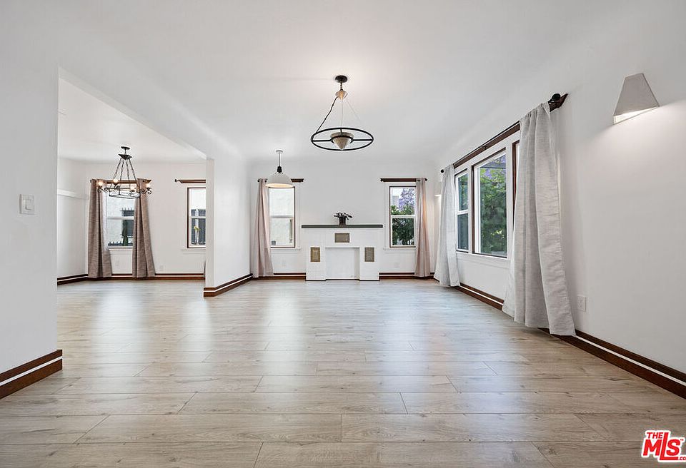 Living and Dining room