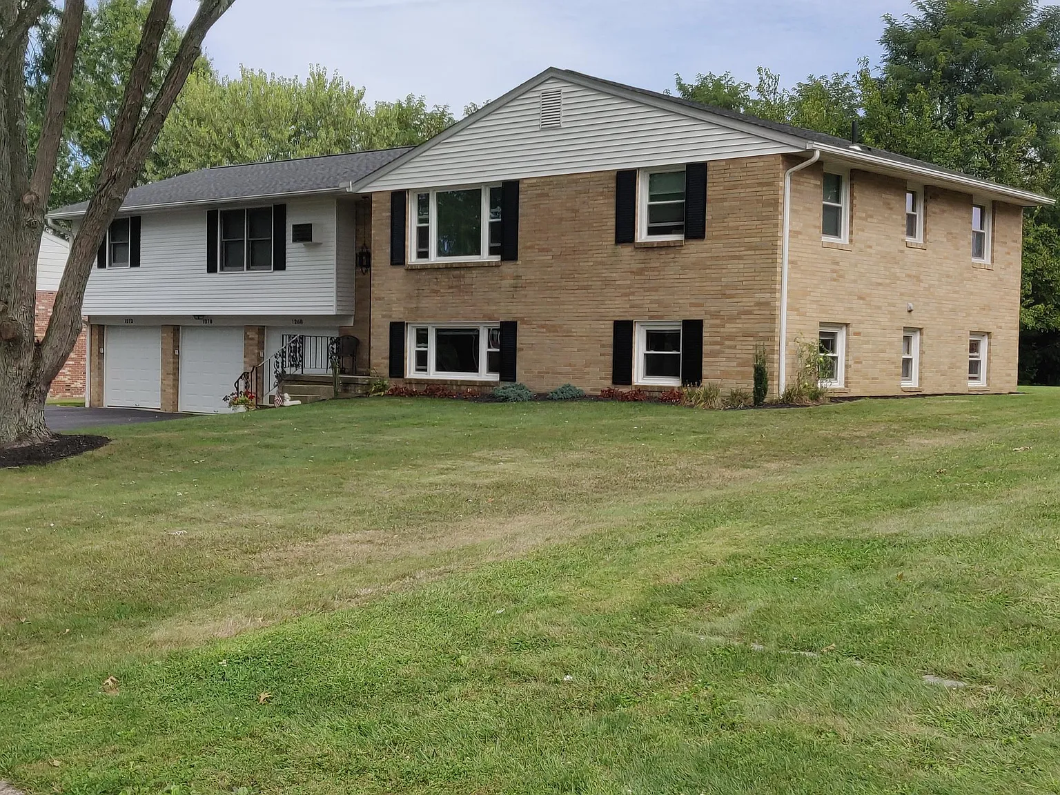 2 bed, 950 sqft, $950 — Photo 2