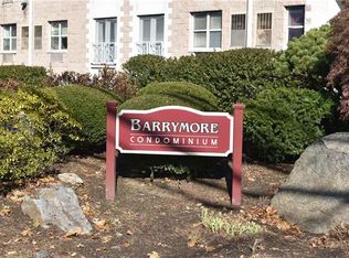 501-3 E North Barry Ave APT 3E, Mamaroneck, NY 10543