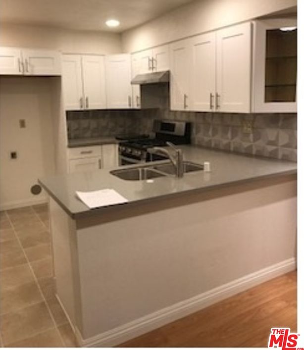 1st image of 118 Casuda Canyon Dr APT G