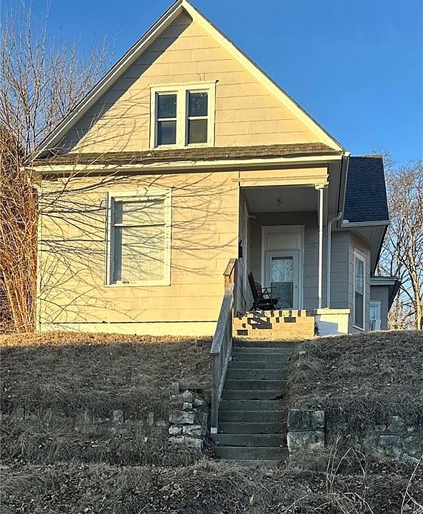 1st image of 1617 Belle St