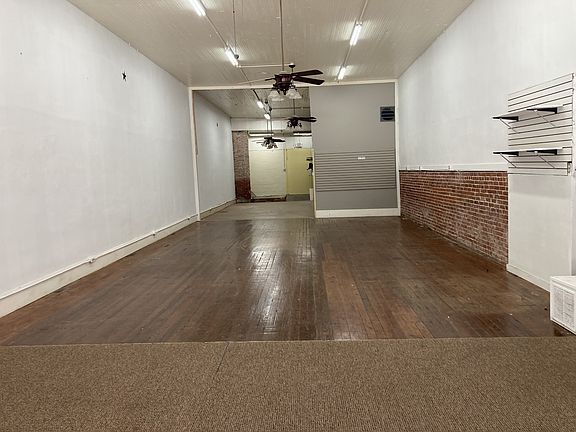 2nd image of 617 Main St #617