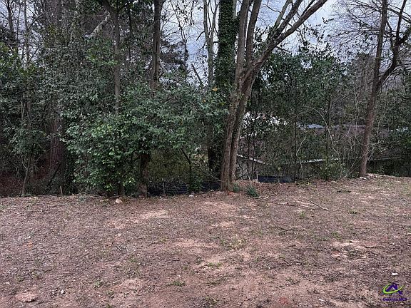 2nd image of 4266 Mumford Rd