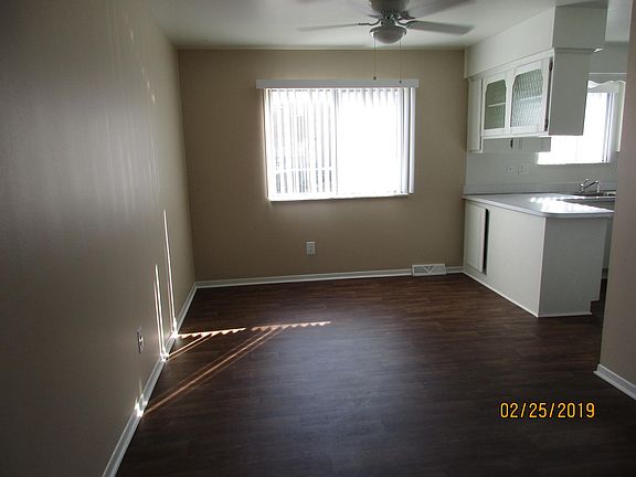 4th image of 23710 Denton St APT 6