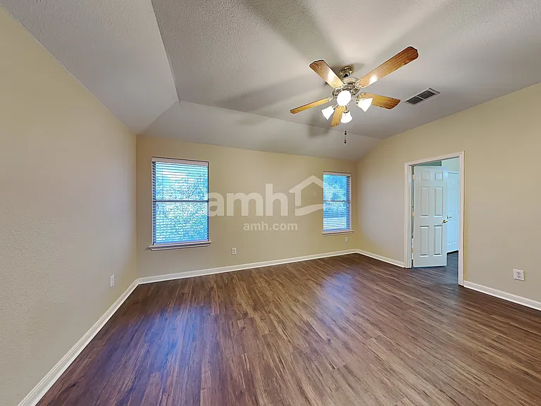 8802 Gallop Chase — Photo 12