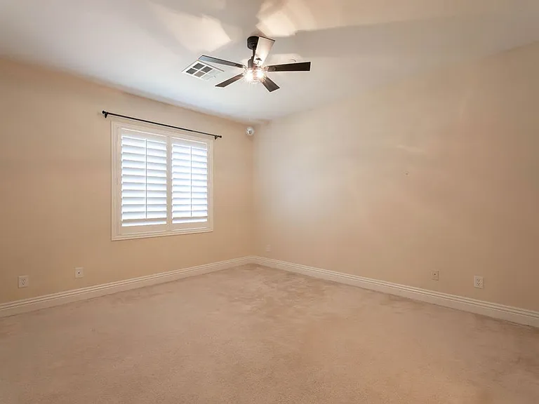 10387 Sweet Laurel St — Photo 35