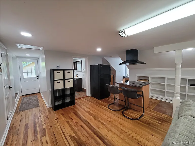 2137 Madison Ave — Photo 18