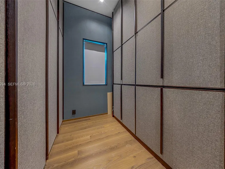 200 W Rivo Alto Dr — Photo 58