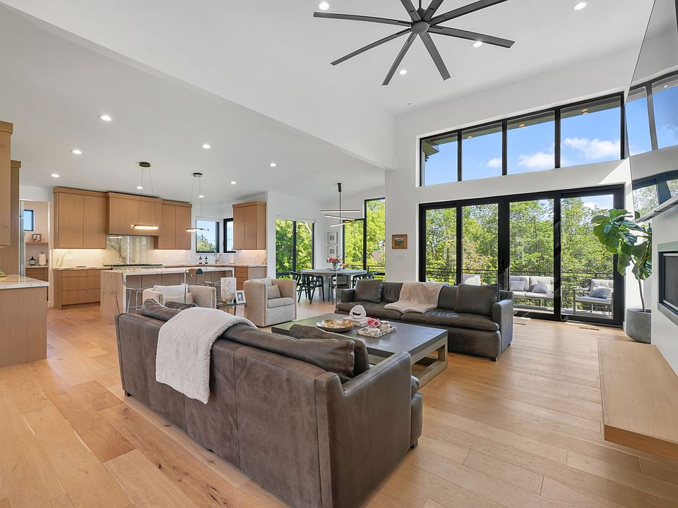 1st image of 3667 E Little Cottonwood Rd #1