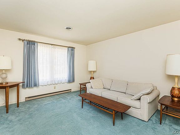 5th image of 9178 Pembridge Dr
