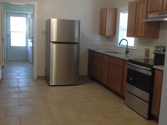 Kitchen/dinning area