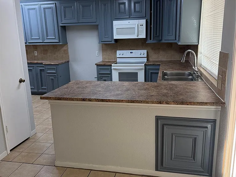 15722 Echo Canyon Dr — Photo 15