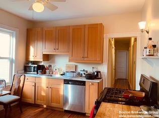 26 Taft St #U3, Dorchester, MA 02125