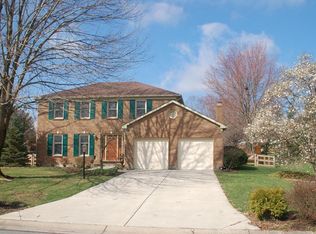 9901 McCauly Woods Dr, West Chester, OH