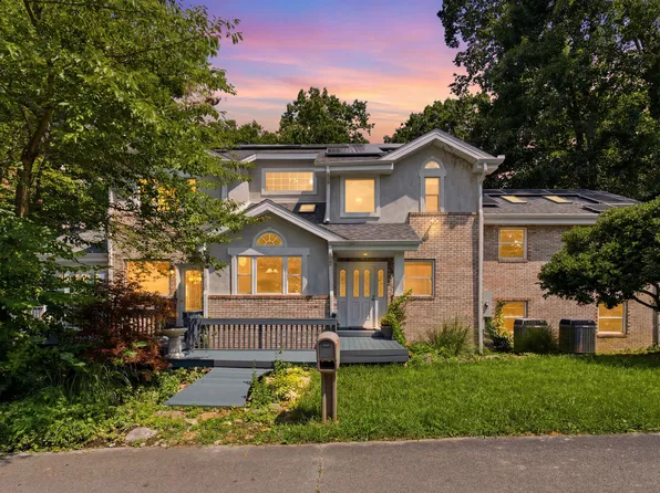 3934 Hickory Hill Dr, Somerset, KY 42503