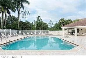 3 bed, 2.0 bath, 1857 sqft, $2,500 — Photo 2