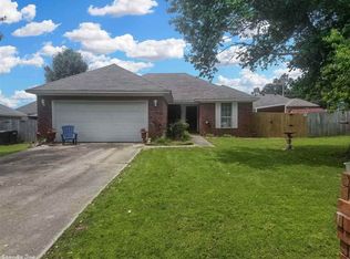 75 Whispering Wind Cir, Vilonia, AR 72173