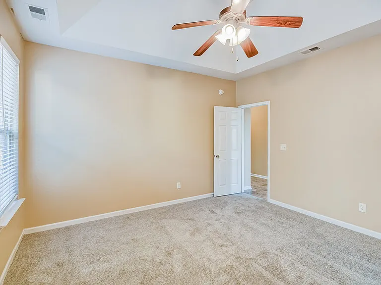 2122 Timberline Dr — Photo 12