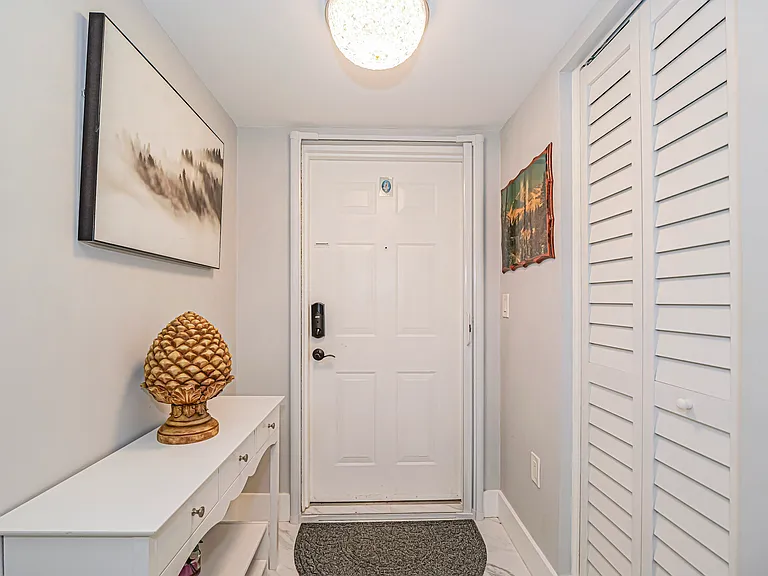 1550 S 42nd Cir #107 — Photo 34