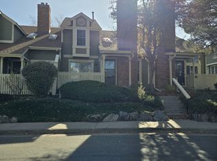 2001 S Helena St APT C, Aurora, CO 80013