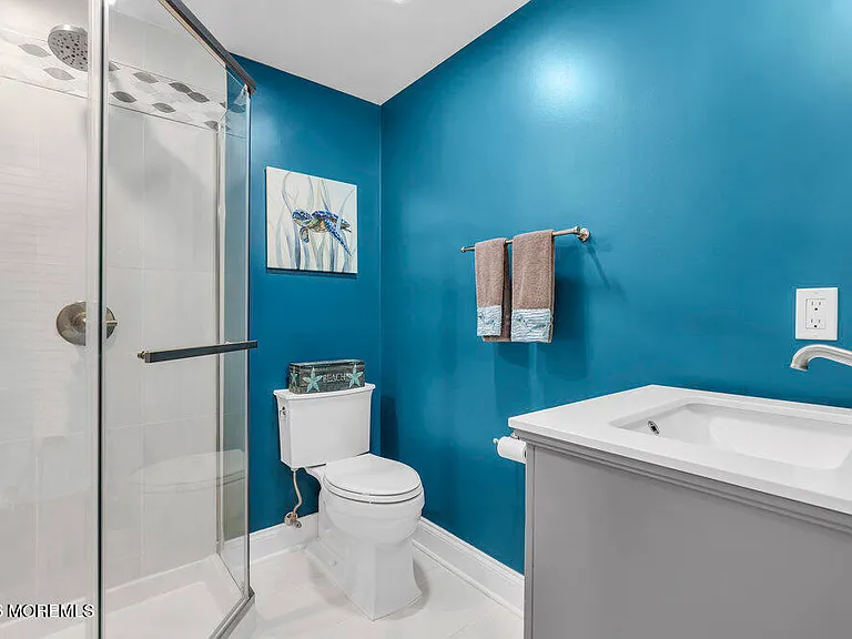 55 Sunset Ave — Photo 20