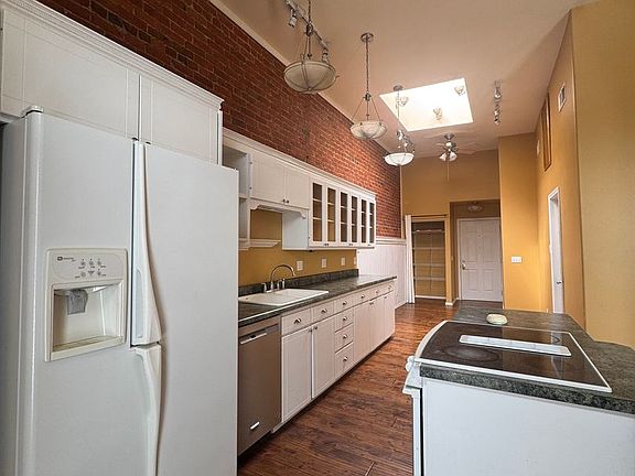 5th image of 410.5 S Pearl St #3