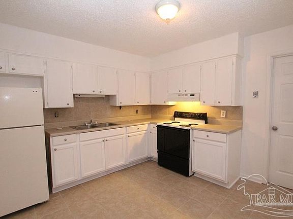 5th image of 903 Calhoun Ave