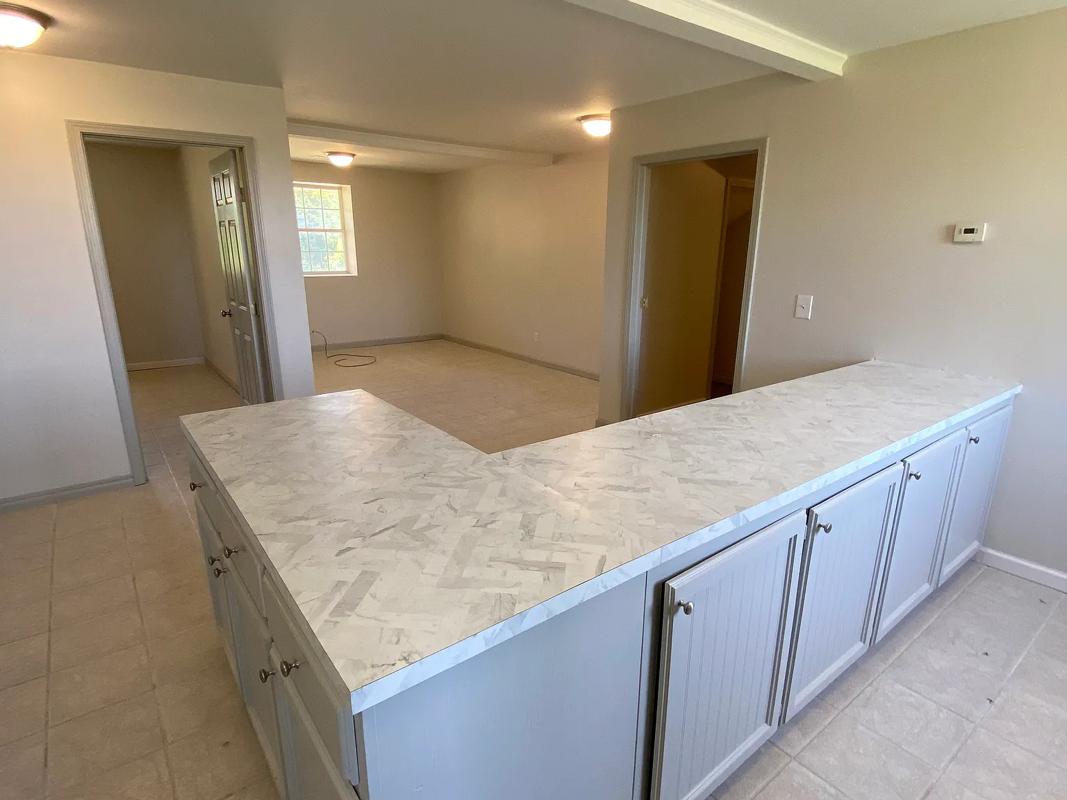 2 bed, 1050 sqft, $1,050 — Photo 2