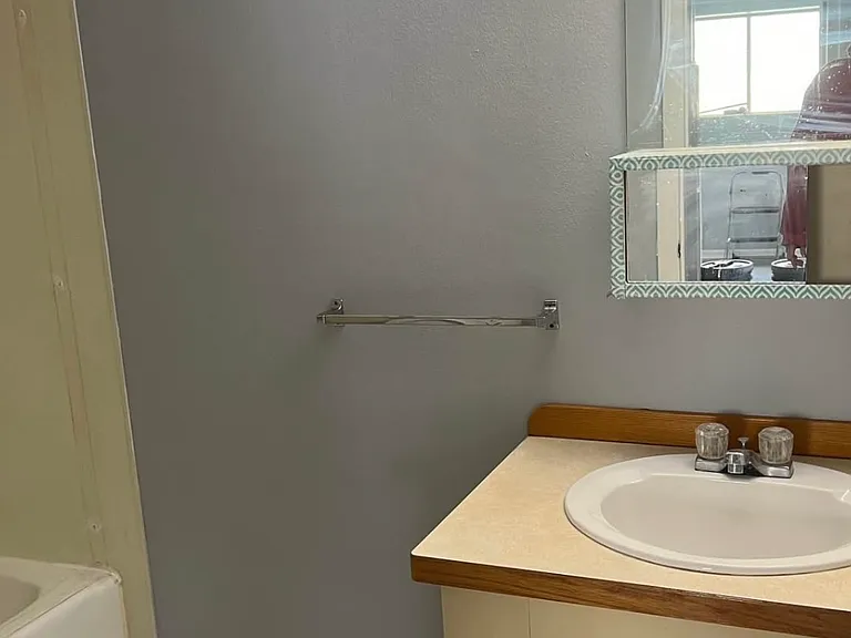 210 W North Union St #4 — Photo 4