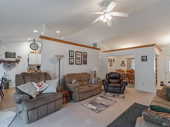 4th image of 400 Harpwood Dr
