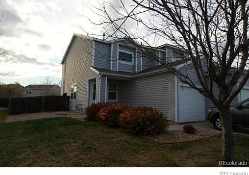 2nd image of 271 Ponderosa Pl