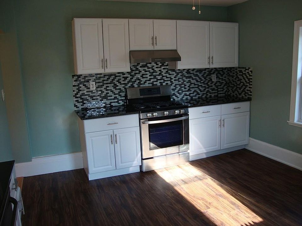 1st image of 29 Dysart St #0