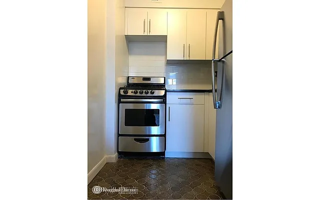 Rented by Douglas Elliman | media 9