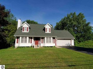 6820 E Harbor Dr, Elk Rapids, MI 49629