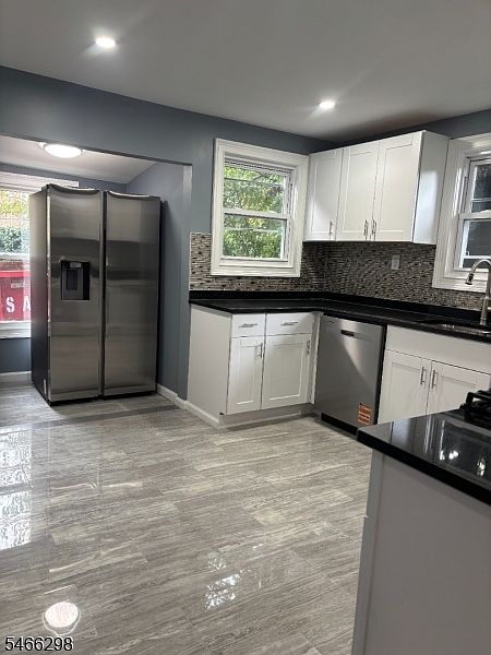 1st image of 80 Valley Rd Floor 1