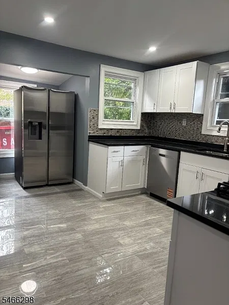 80 Valley Rd #1