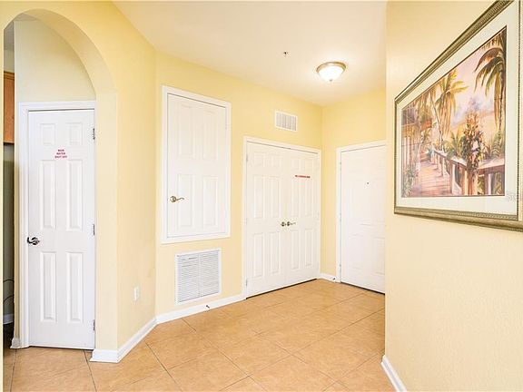 3rd image of 4814 Cayview Ave #301