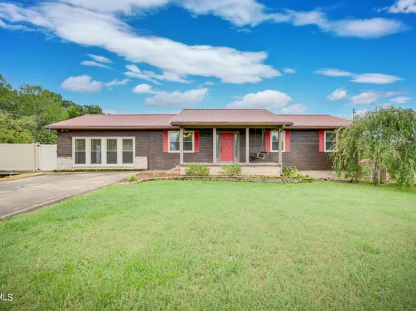 600 Skyview Dr, Rogersville, TN 37857