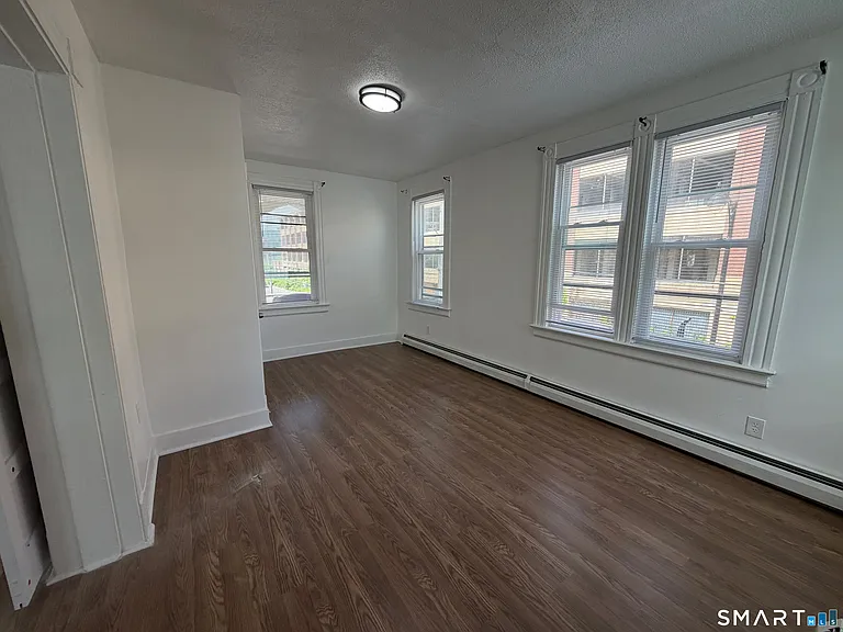 128 Bartholomew Ave — Photo 9