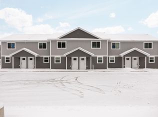 3788 Woodgate Dr, Traverse City, MI 49686