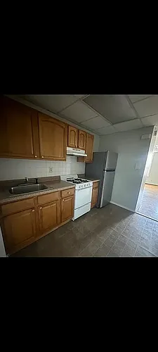 15 Sherman Ave #6A Photo 1