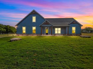 3911 Davis Rd, Granbury, TX 76049